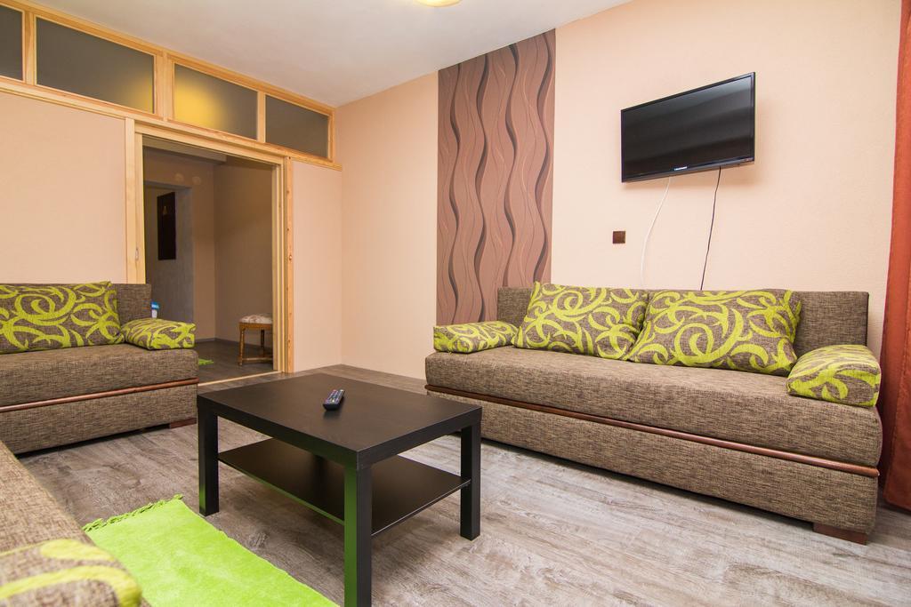 Hotel Sokolsky Dum Domažlice Buitenkant foto
